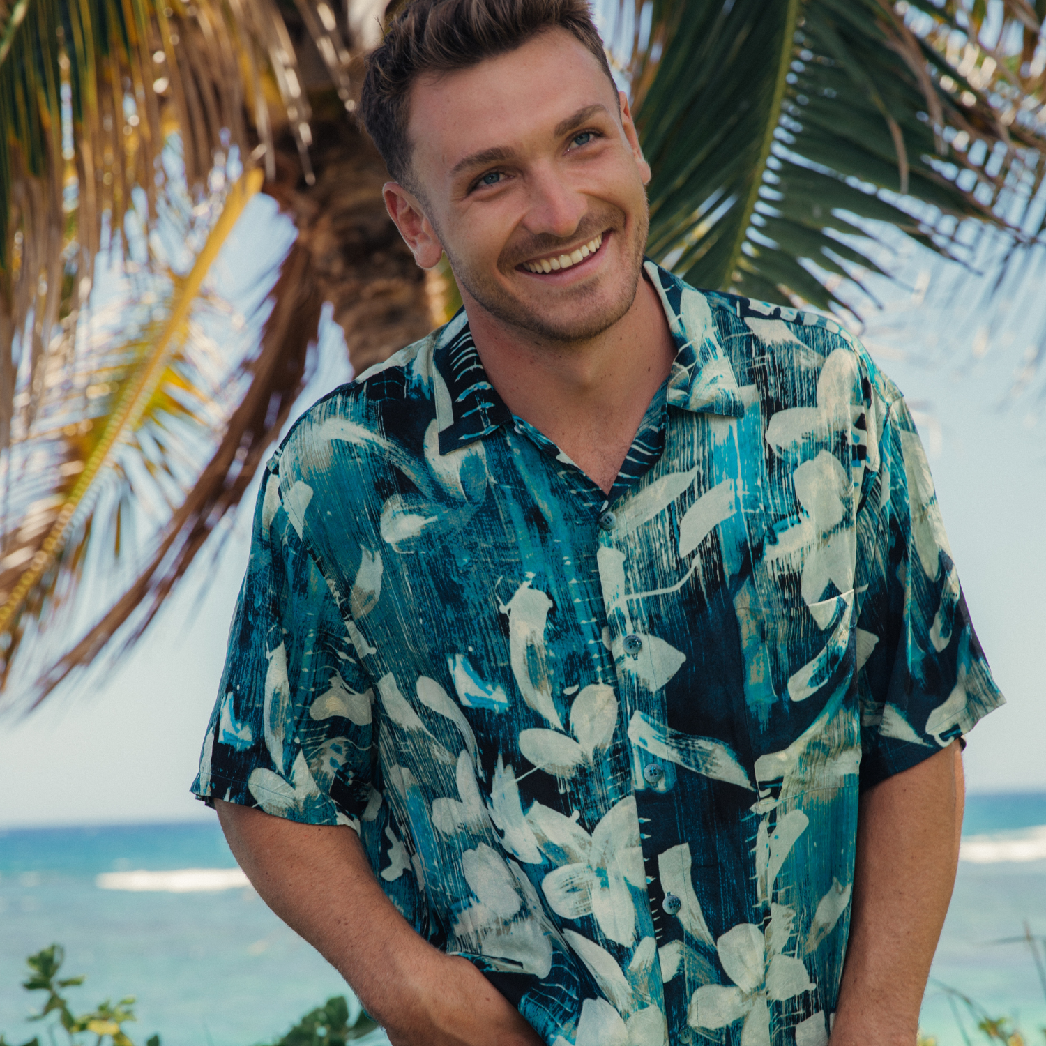 Men's Retro Shirt - Kawaikini