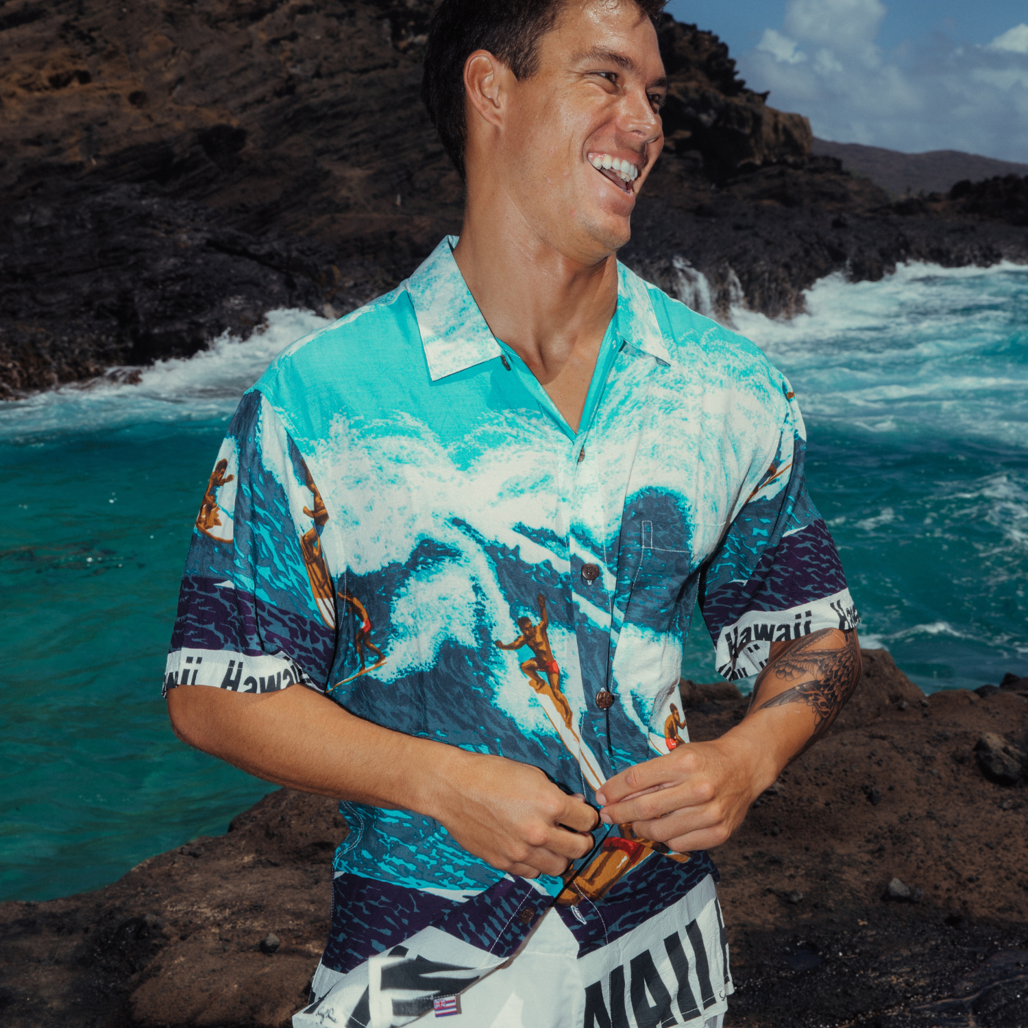 Men's Retro Shirt - Big Wave